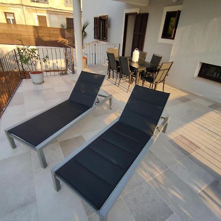 Apartvilla Castropola Extérieur photo