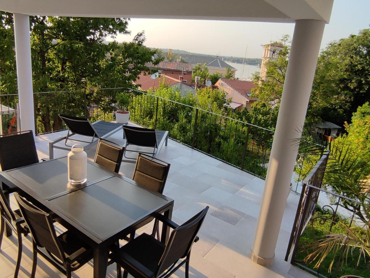 Apartvilla Castropola Extérieur photo