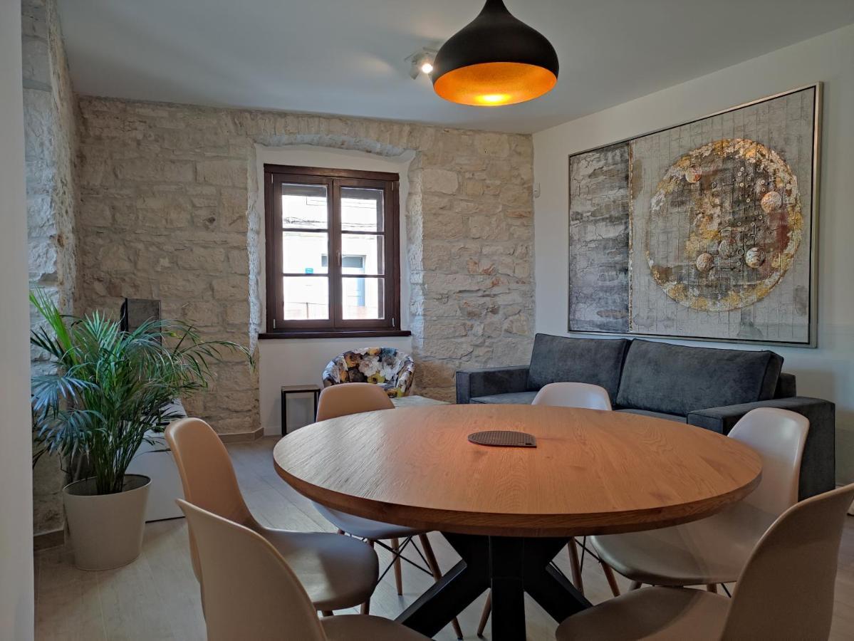 Apartvilla Castropola Extérieur photo