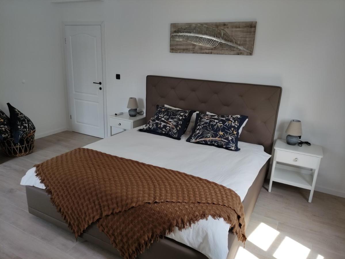 Apartvilla Castropola Extérieur photo